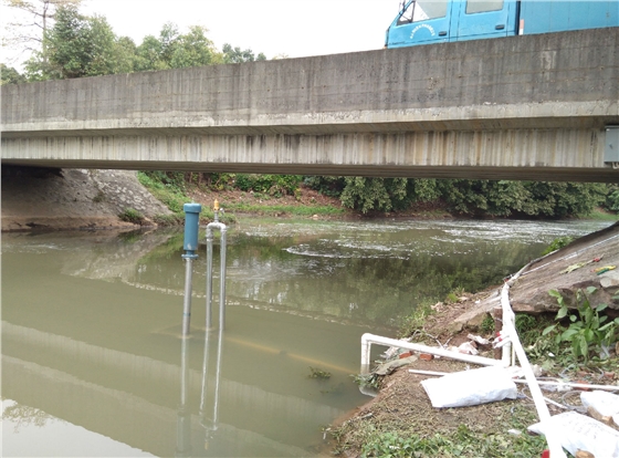 沉水式鼓風(fēng)機(jī)選型