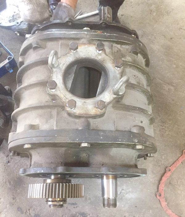 羅茨鼓風(fēng)機(jī)維修